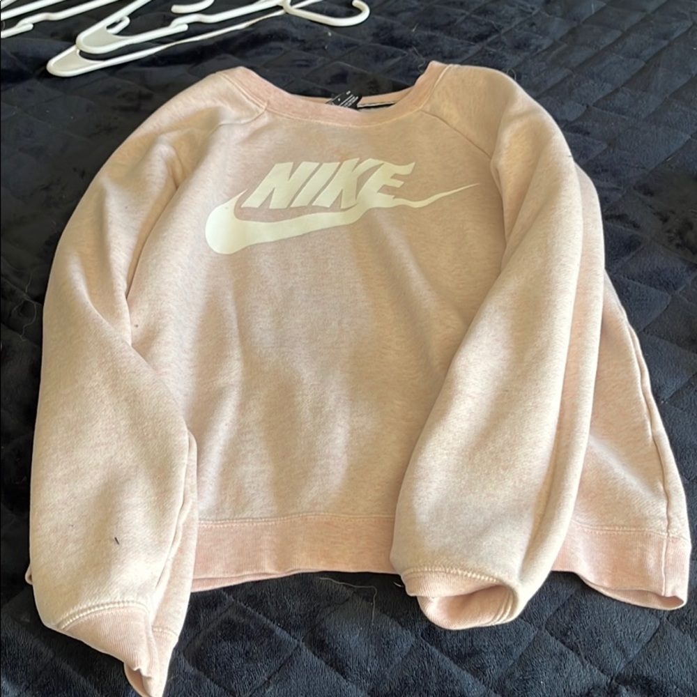 Nike sweatshirt